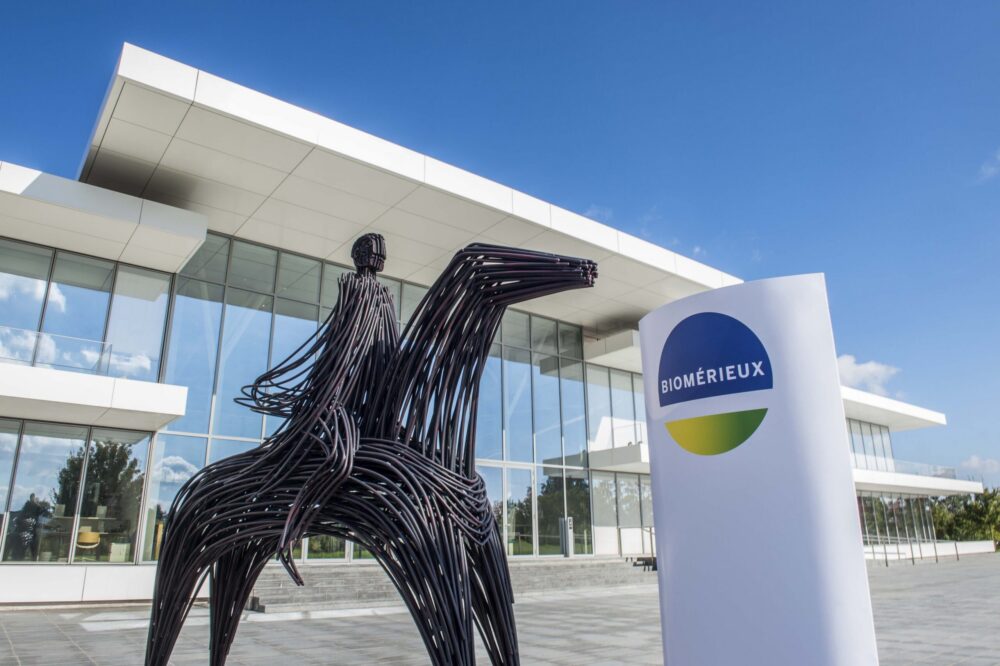 Headquarters Marcy-l&rsquo;Etoile 02 © bioMérieux – Noel Bouchut